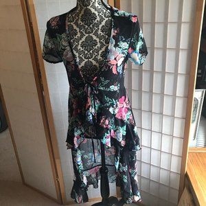 Black topper; floral topper